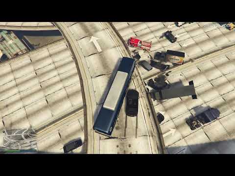 Overpass Chaos: NPCs Explode in GTA 5 Glitch screenshot